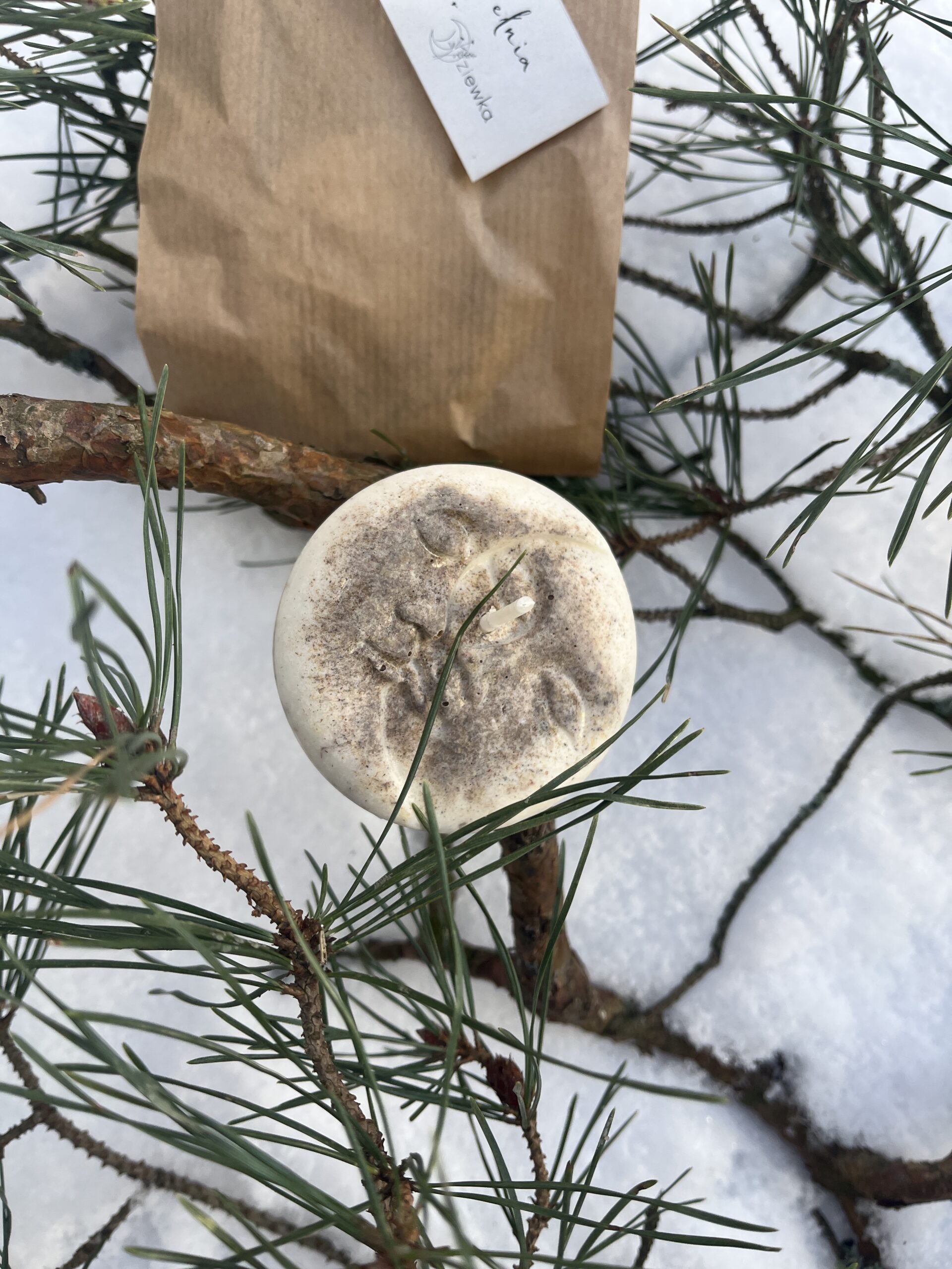 Świeca sojowa Księżyc - Stara Pełnia - styczeń - obrazek 2