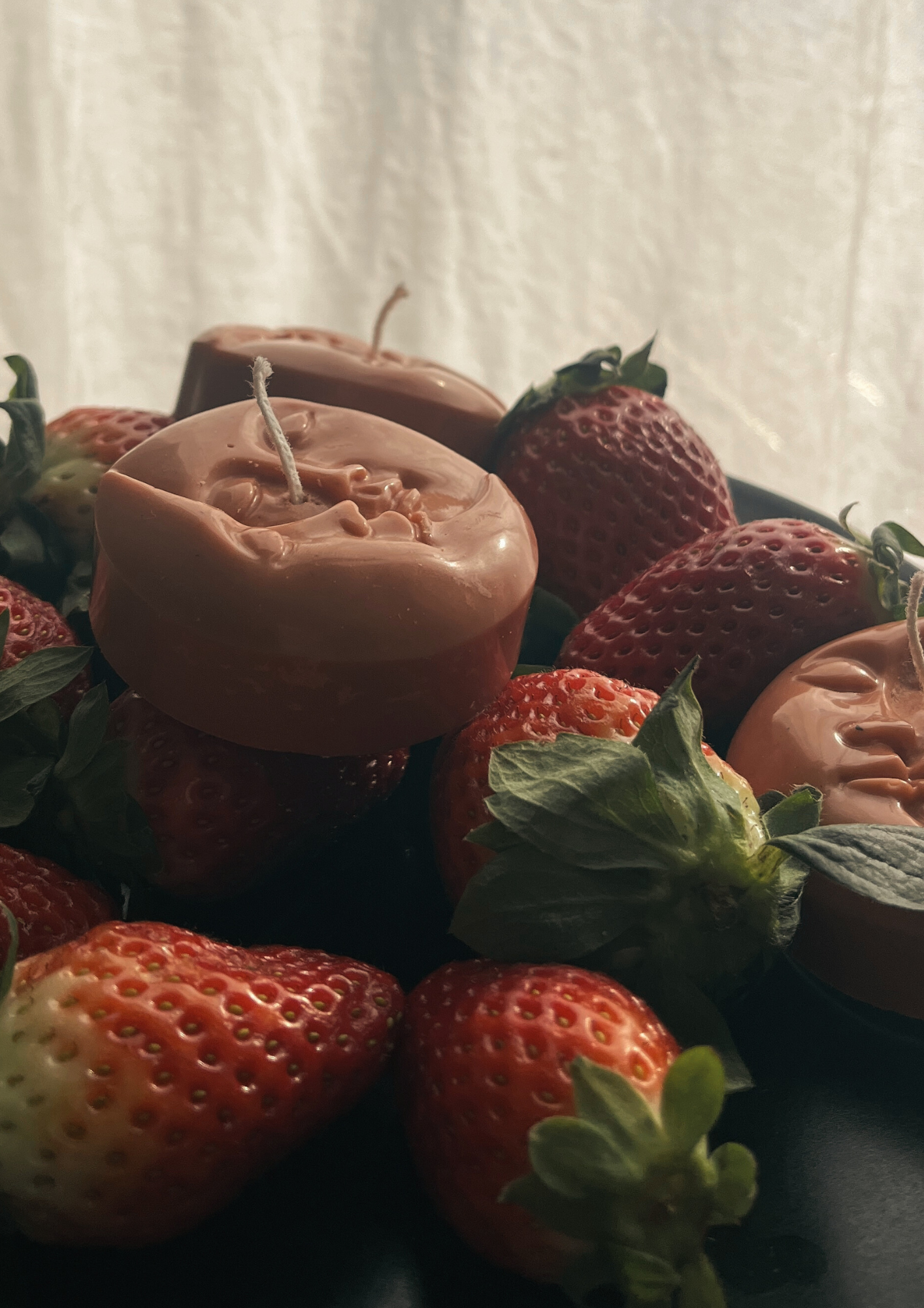 Świeca sojowa Księżyc – Pełnia Truskawkowego Księżyca – czerwiec - obrazek 3